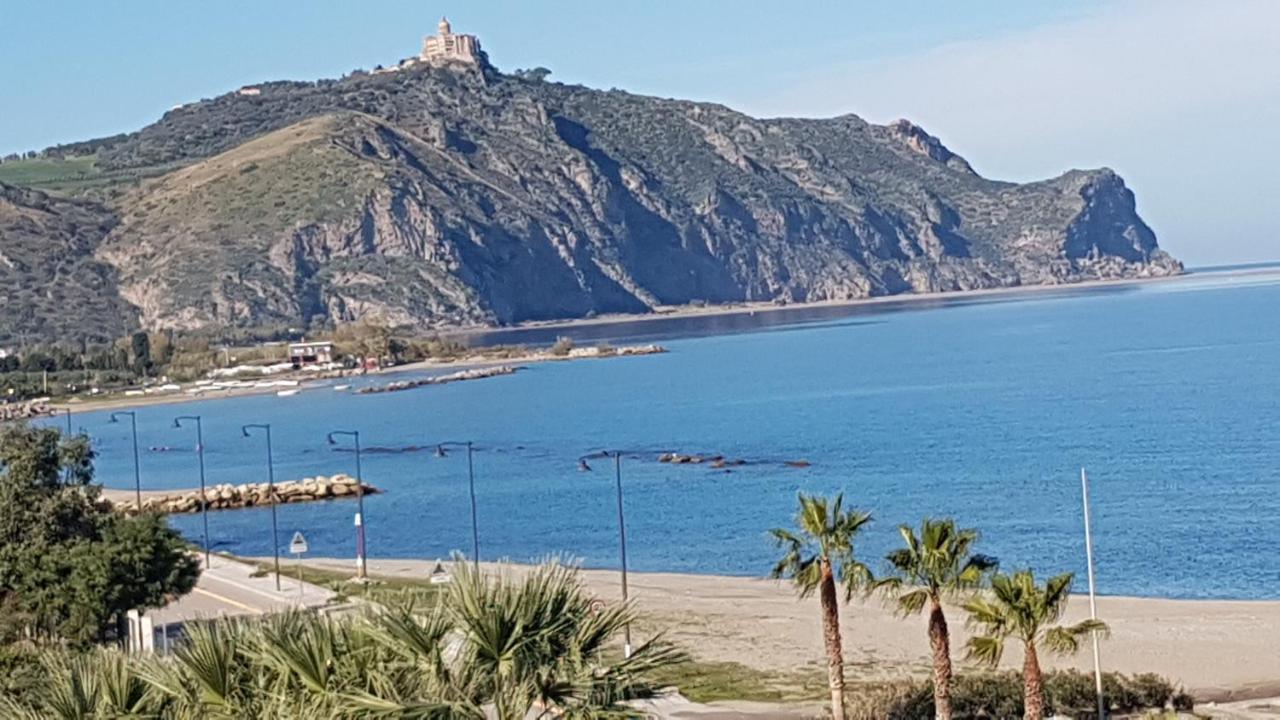 Golfo Di Tindari Apartments Falcone Zewnętrze zdjęcie