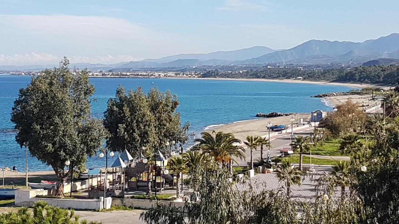 Golfo Di Tindari Apartments Falcone Zewnętrze zdjęcie