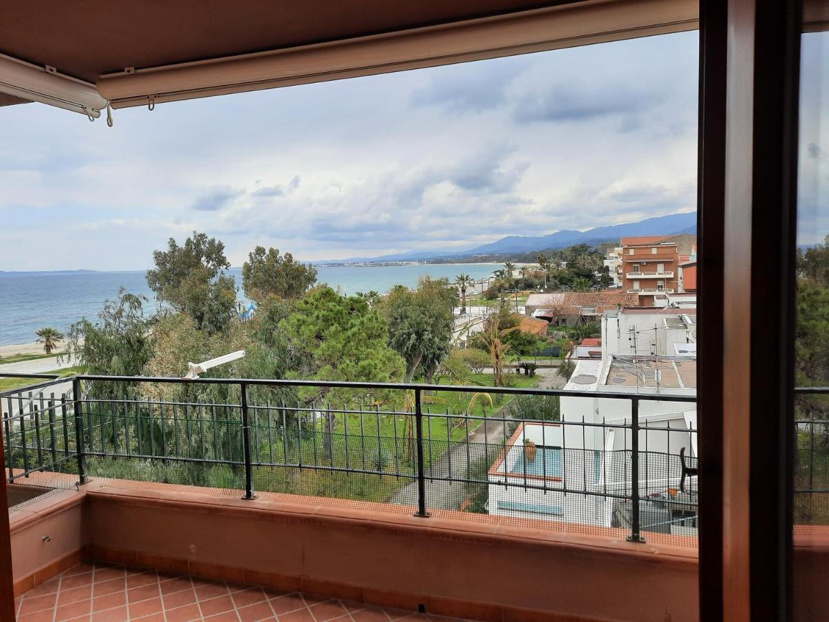 Golfo Di Tindari Apartments Falcone Zewnętrze zdjęcie