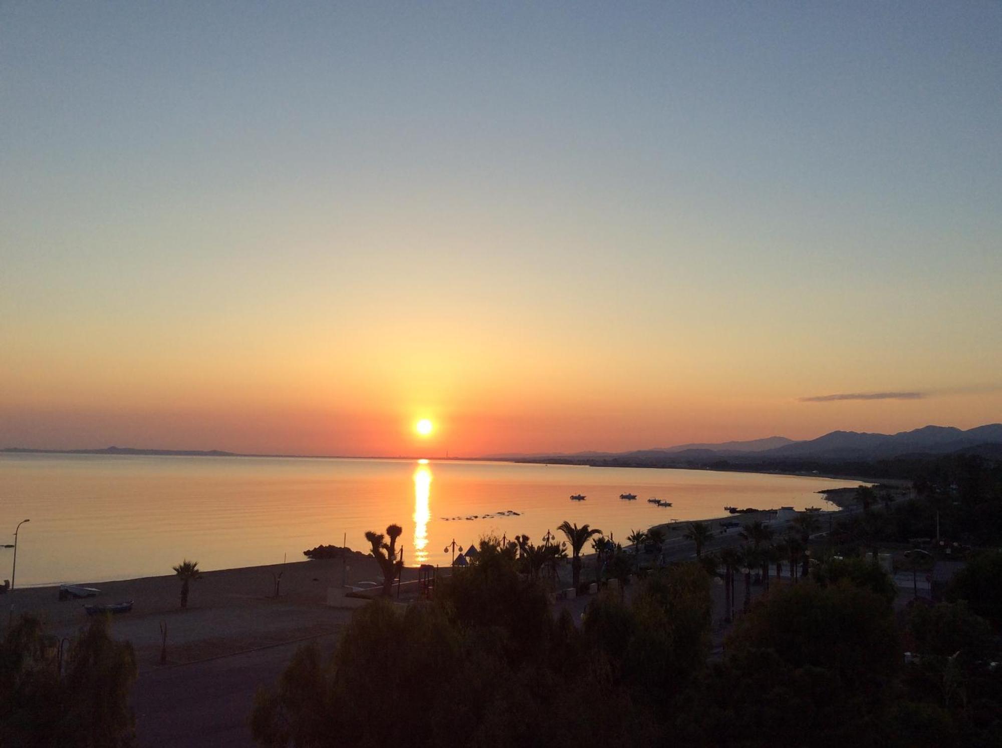 Golfo Di Tindari Apartments Falcone Zewnętrze zdjęcie
