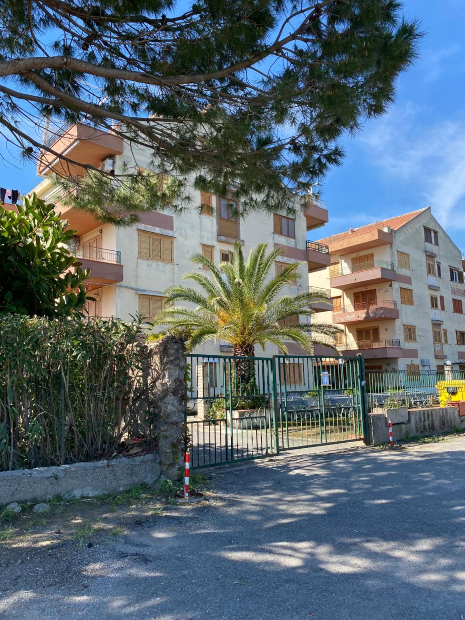 Golfo Di Tindari Apartments Falcone Zewnętrze zdjęcie