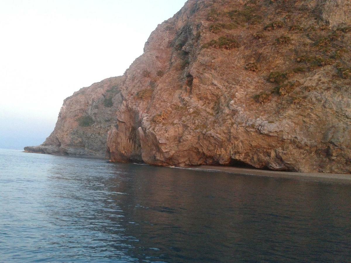 Golfo Di Tindari Apartments Falcone Zewnętrze zdjęcie